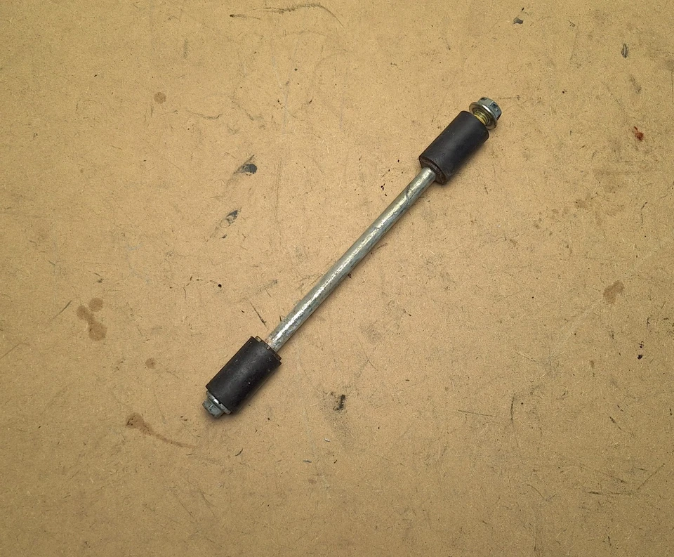 Victory Vision Axle Bolt Shaft Used Nr. 713 - Image 3 of 4