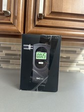 BACtrack Element Breathalyzer Professional Grade Accuracy - Open box