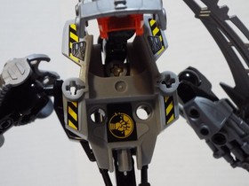 LEGO HERO FACTORY THUNDER (7157) COMPLETE FIGURE *FREE SHIPPING*