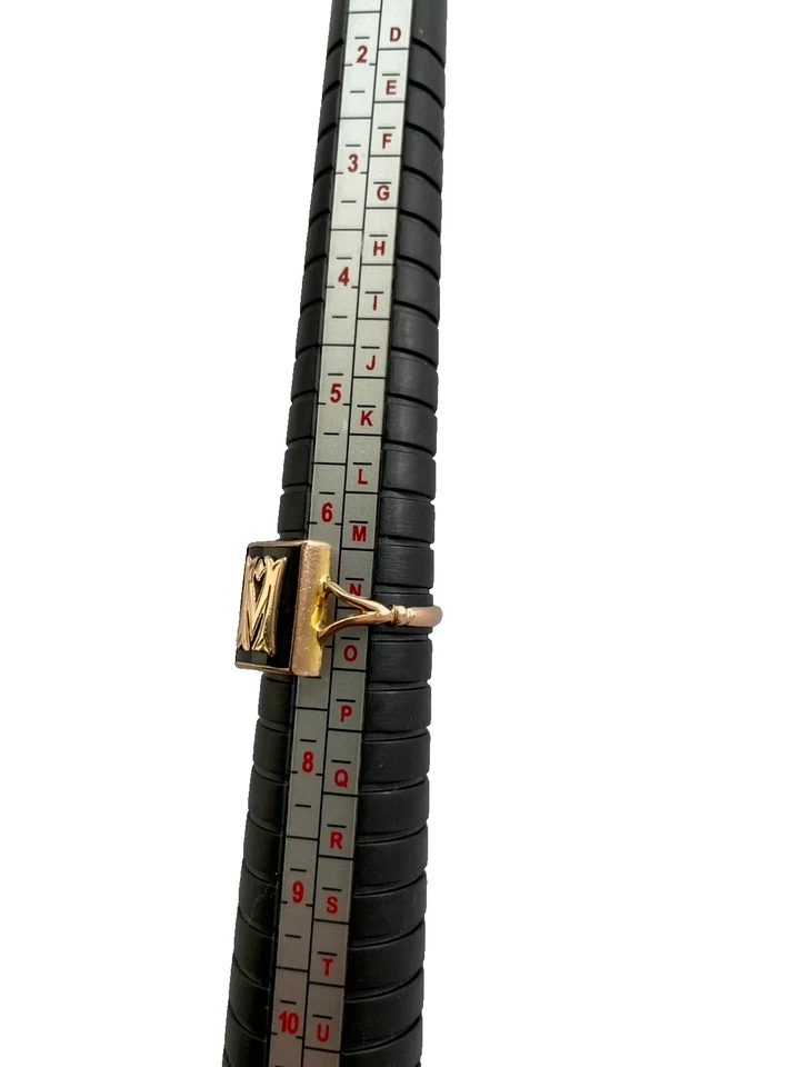 Victorian Signet Ring 9ct Gold Onyx Ring with Initial M Antique Onyx Ring Size N — 第 4/4 张图片