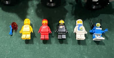 Lego Space: 6952 Solar Power Transporter Complete No Instructions