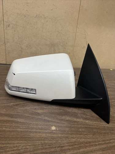 07 - 12 Acadia Outlook Traverse Heated Passenger Mirror With Turn Signal WHITE.