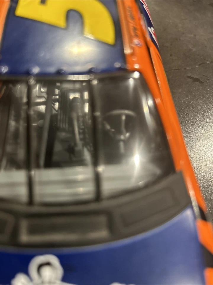 Terry Labonte #5 NASCAR réplica escala 1/24 diecast Kellogg's Tony the Tiger Foto 3 de 4