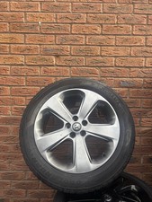 Vauxhall Mokka 2013-2019 Silver Alloy Wheel And Tyre 215/55r18