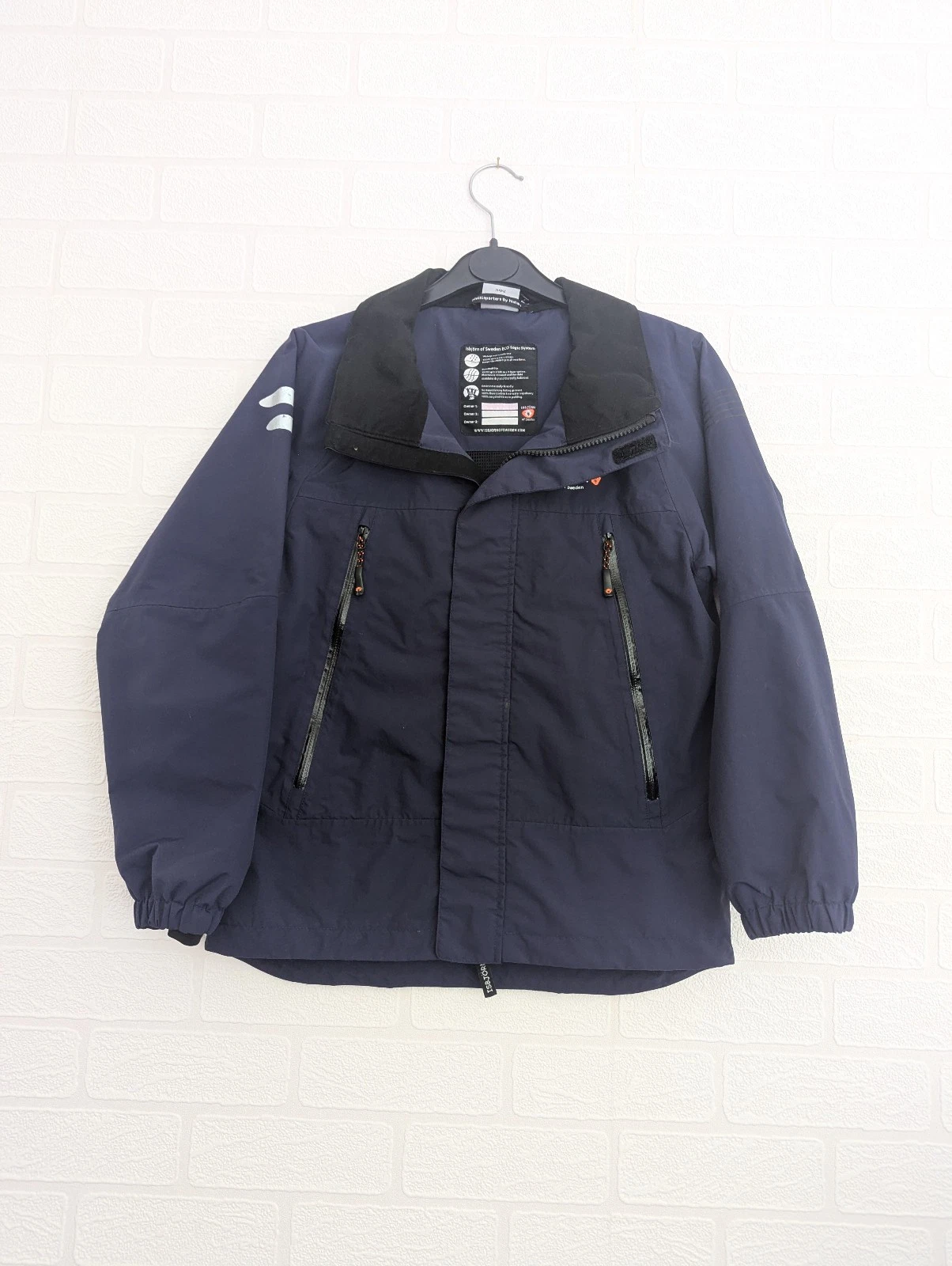 ISBJORN Navy Outdoor Jacket Age 9 - 10 years 134/140 Waterproof Breathable
