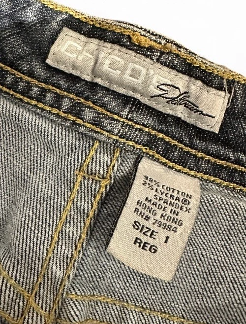 Pantalones de mezclilla Chico’s azul platino con bolsillos traseros bordados dorados talla 1 EE. UU. 8 Foto 3 de 4