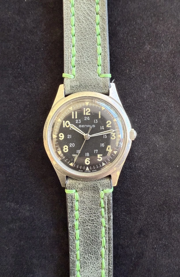 Reloj Pulsera Benrus Militar Vintage Serie #3061 Todo Original Hecho a Medida Cuero Foto 2 de 4