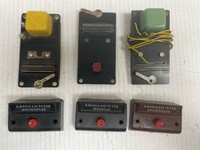 Lot of American Flyer Uncouplers and track trip s