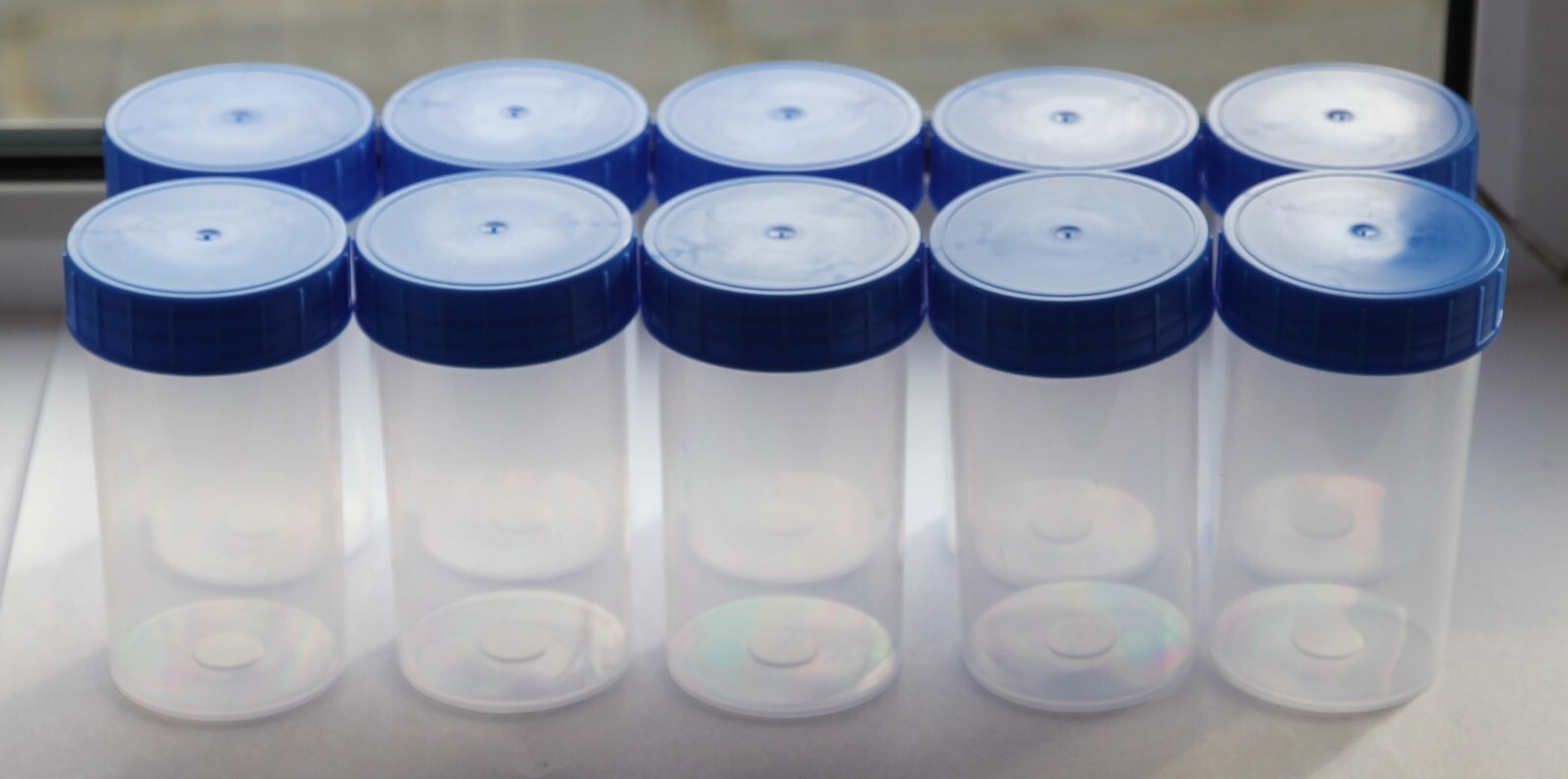 10 (Ten) VWR 180 ml Sample Containers, Blue Screw Cap – 0216-1835