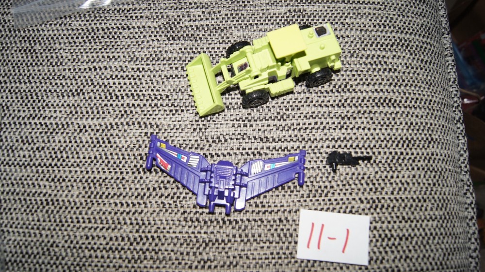 Transformers G1 Devastator Constructicon Scrapper - Complete **READ**
