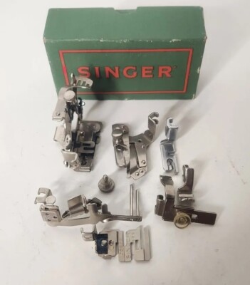 Singer Sewing Machine Attachments Feet Green Box