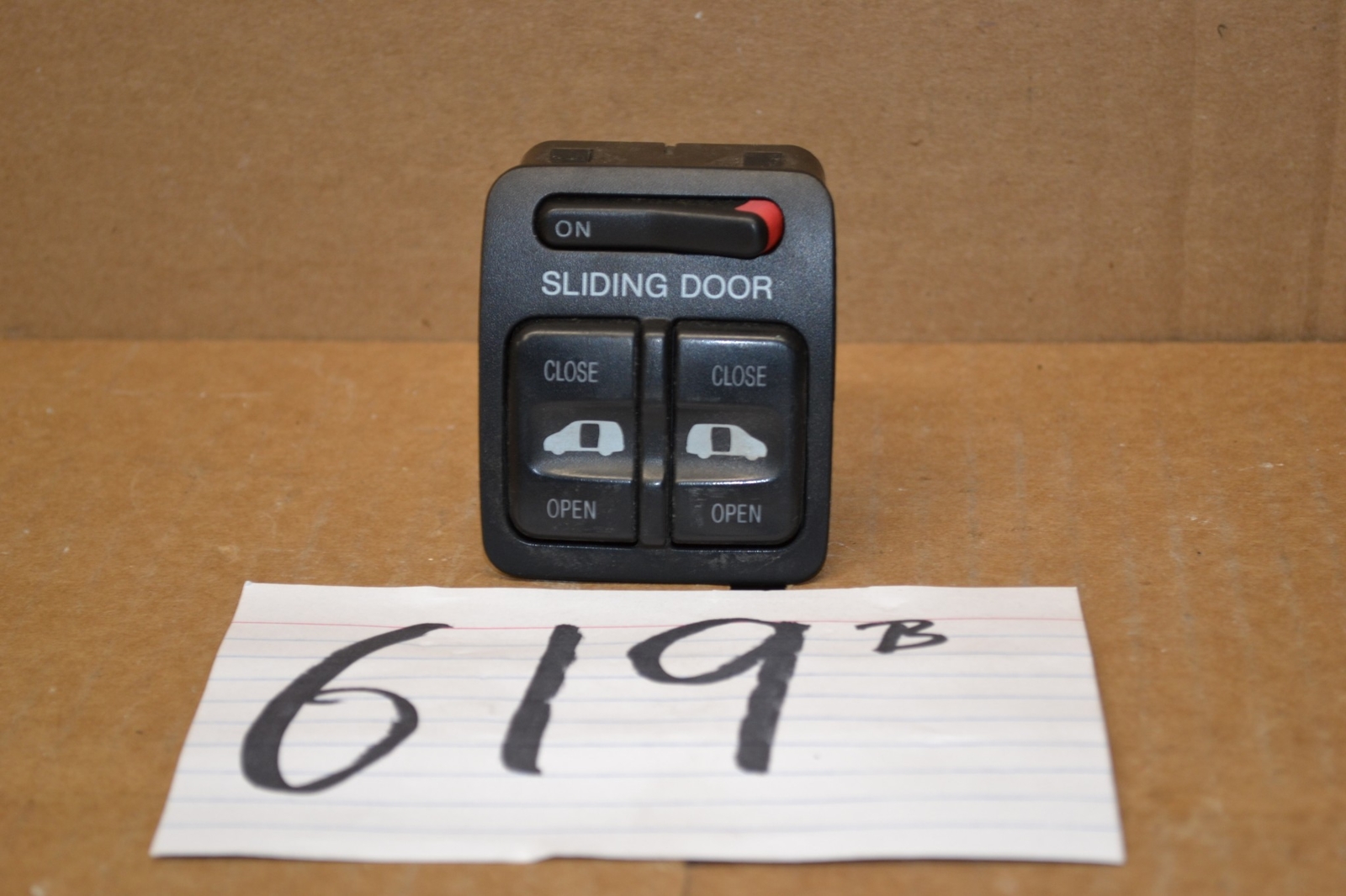 99 00 01 02 03 04 Honda Odyssey Used Sliding Door Switch #619-B