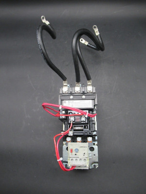 Allen-Bradley 500F-CO*930 Motor Starter Contactor 120V-Coil 3P 592-EEFC Overload