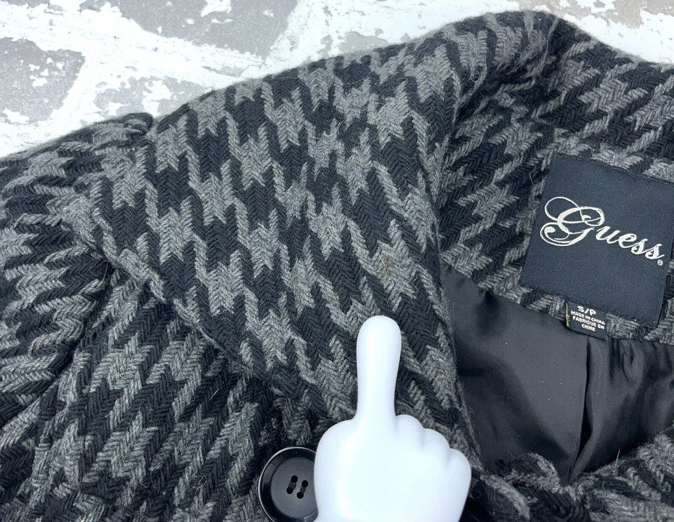 Chaqueta Guess Mujer Pequeña Negra Gris Pata de Gallo Cuadros Mezcla de Lana Chaquetón con Cinturón Foto 4 de 4