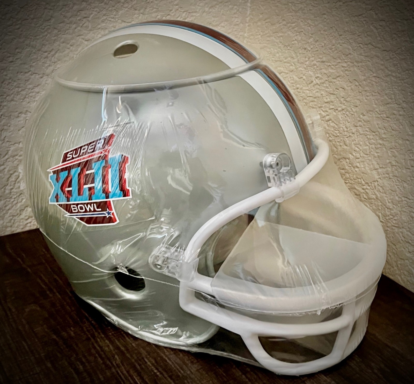 Nfl Super Bowl Xlii - Chip And Dip Snack Bowl Football Helmet - New