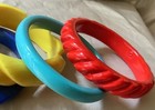 Vintage Lucite Bracelet Lot of 4 Bangles Blue Red Carved Yellow Turquoise NICE — photo 10