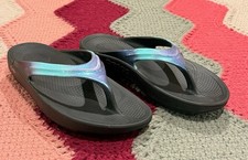 OOFOS OOlala Luxe Recovery Flip Flop Thong Sandal Atlantis Blue Womens Size 8