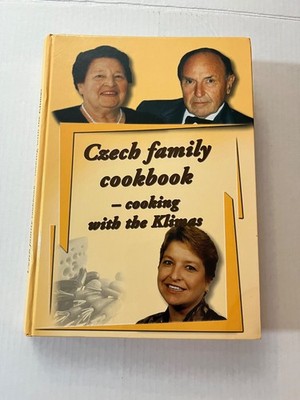 Csech family cookbook - cooking with the Klimas dual language english czech 