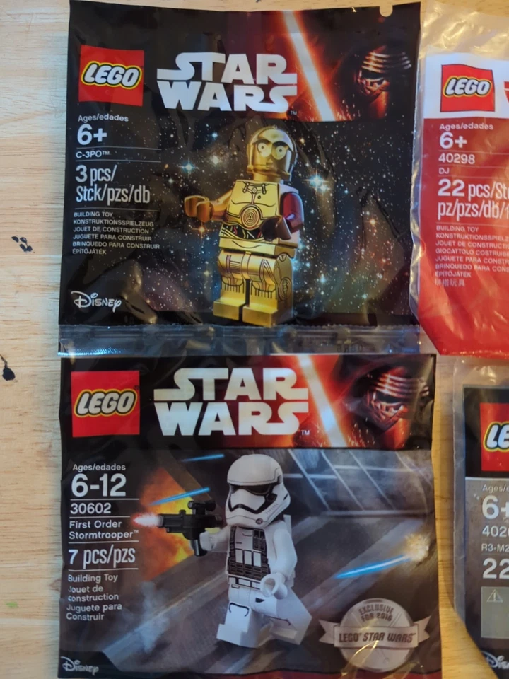 Lego 30602 Stormtrooper, Red Arm C-3po, DJ (40298), & R3-M2 (40268)  Lot of 4 - Image 3 of 4