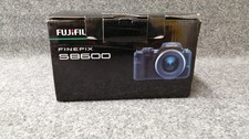 Fujifilm Finepix S8600 16.0MP Digital Camera