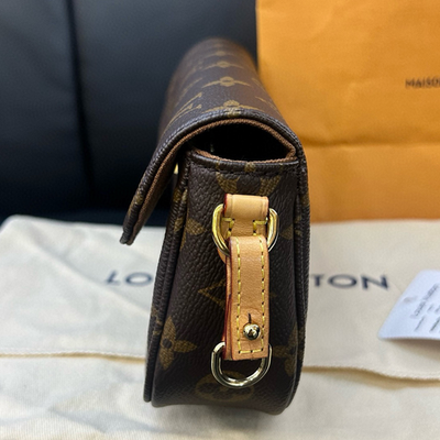 SALE LOUIS VUITTONウエストバック 中古・古着通販】LOUIS VUITTON (ルイ ヴィトン) ウエストバッグ