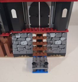 Lego 8802 Knights Kingdom: Dark Fortress Landing 8802 Castle and Boat Set