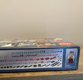 LEGO Creator Expert: Winter Holiday Train (10254) Brand New sealed