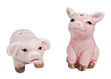Pigs  MINI Salt And Pepper Set Cracker Barrel  NEW
