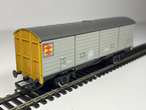 Hornby R016 BR 45 Tonnen VDA Van Railfreight Distribution 200706 - Spurweite OO | Condition: Used