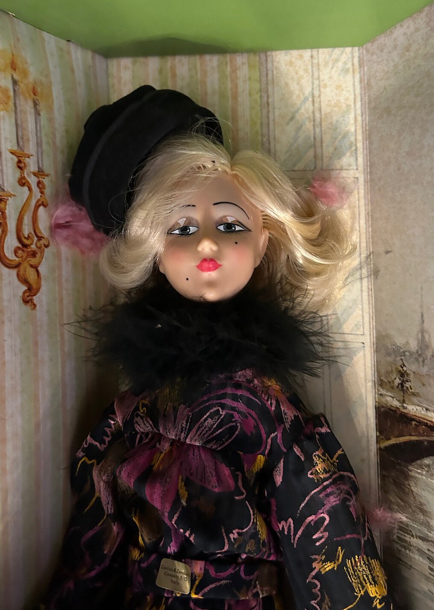 NOUVELLE VOGUE NO 67 ODETTE MOD 1208 BOXED DOLL. Zanini & Zambelli