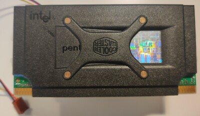 Intel Pentium 3 SL35D, 450MHz, 450/512/100/2.0V, Slot 1 (Slot-242), Katmai