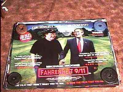 FAHRENHEIT 911 BRITISH QUAD MOVIE POSTER DS RARE STYLE