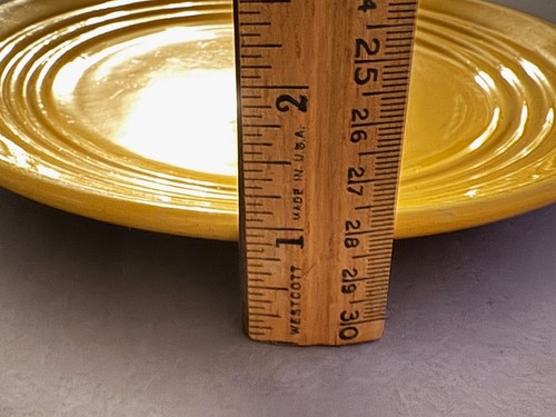 BAUER POTTERY LOS ANGELES RING YELLOW RINGWARE DINNER PLATE VINTAGE - Picture 3 of 5