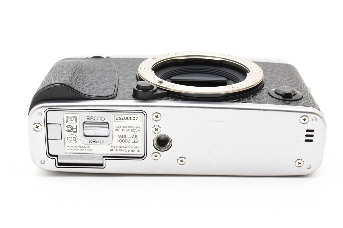 Fujifilm Fuji X-E3 24.3MP Mirrorless Digital Camera Silver From