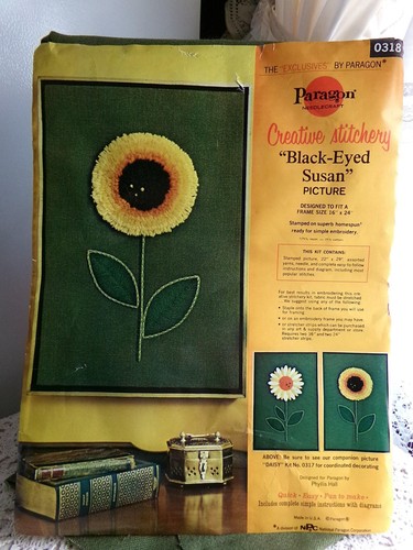 BLACK-EYED SUSAN Boho Crewel Embroidery Kit Vtg Paragon Stitchery 0318 Hippie