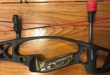Hoyt XTS Pro compound bow RH draw 26.25" 50lbs