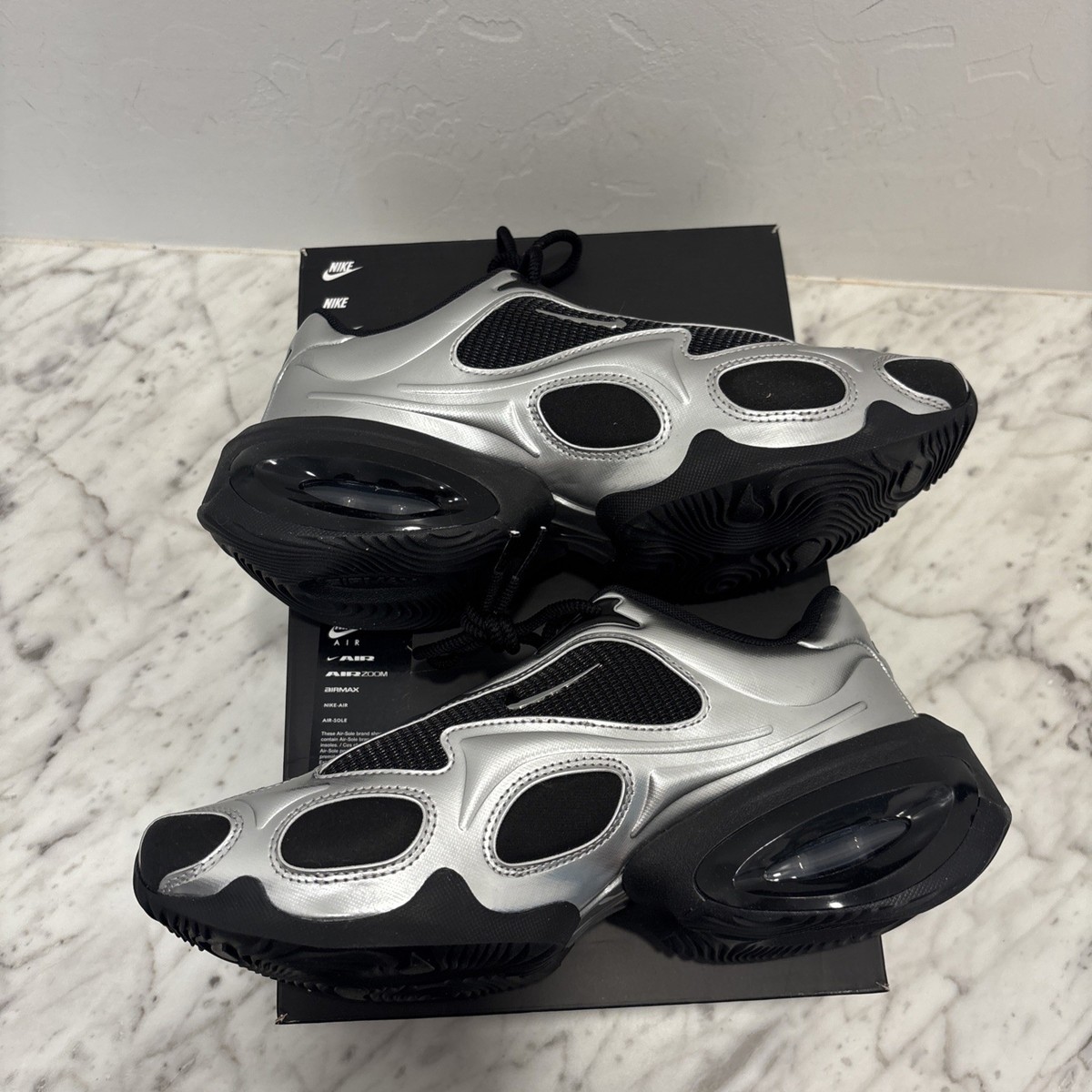 Womens Size 8.5 Nike Air Max Muse Black Metallic Silver