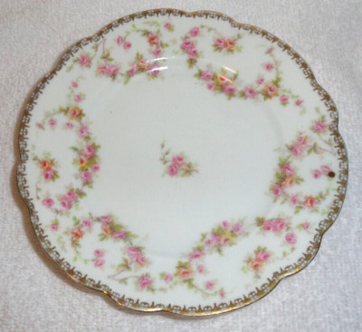 M & Z ROYAL AUSTRIAN DESSERT PLATE Scallopped Gold Trimmed Edges abt 6 in dia