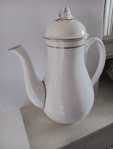 Royal Worcester Contessa Coffee Pot - Picture 2 of 5