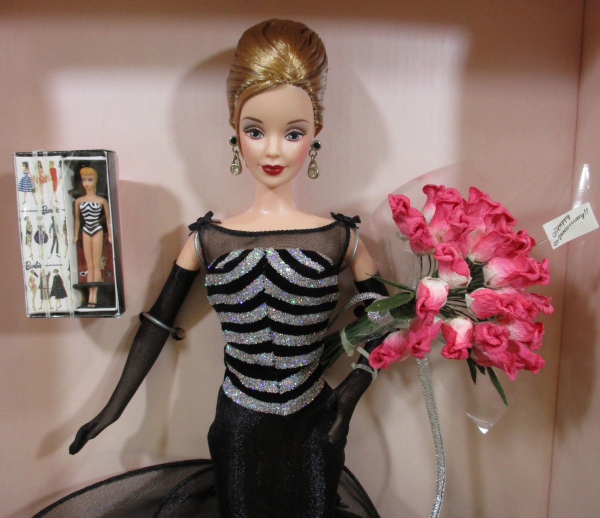 40th Anniversary Barbie Doll Hold 40 Roses Celebrates 40 Years of