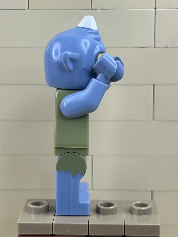 Lego LADY CYCLOPS Series 13 Collectible Minifigure col209 CMF Troll Orc Goblin - Image 3 of 4