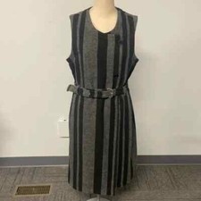 Simply Vera (vera wang) Size M Mid Calf Length Sleeveless
