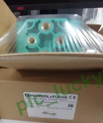 P+F PCV100-F200-B25-V1D-6011 Optical code reader