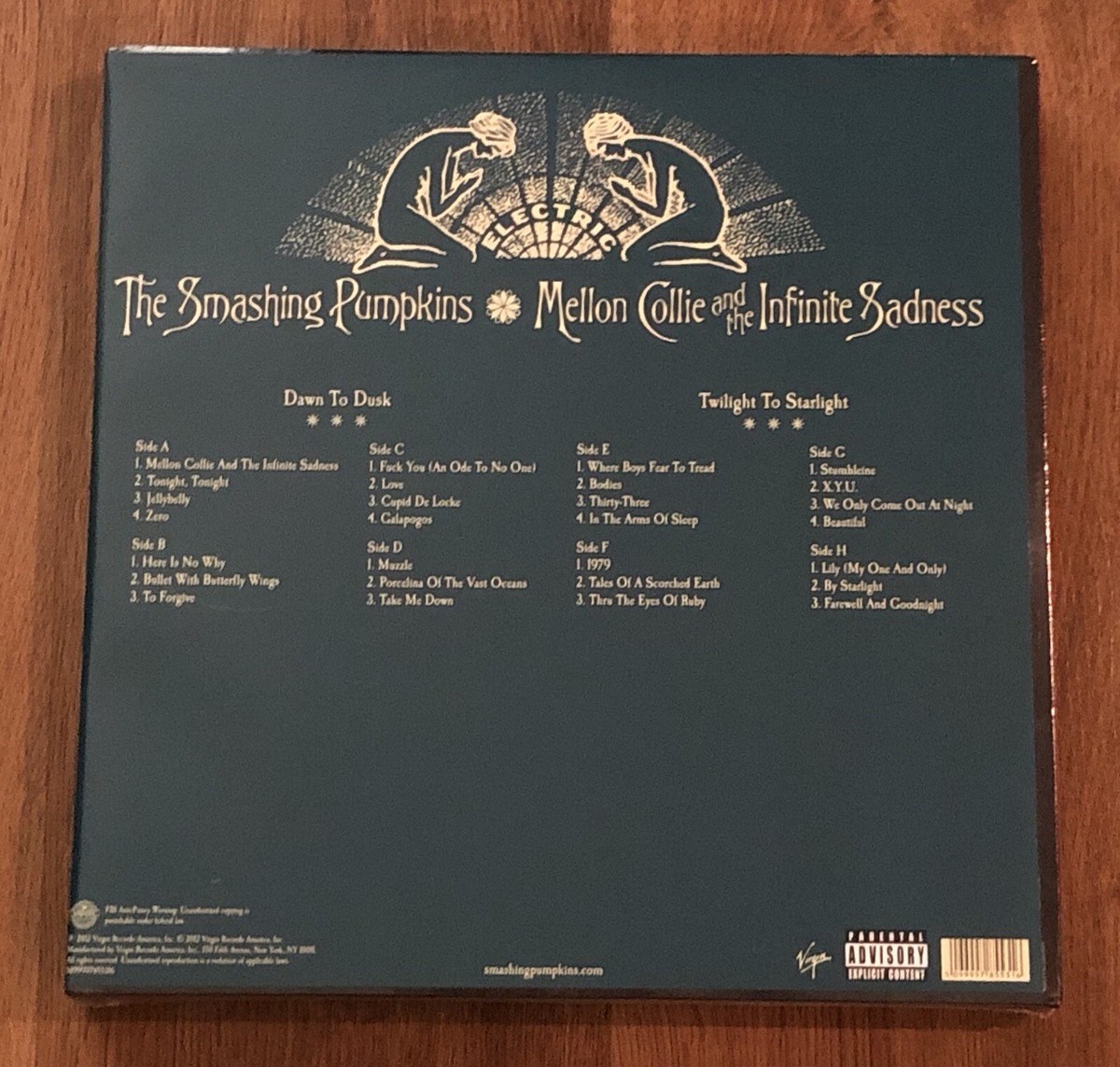 SMASHING PUMPKINS Mellon Collie and The Infinite Sadness SMASHING PUMPKINS Mellon Collie and The Infinite Sadness