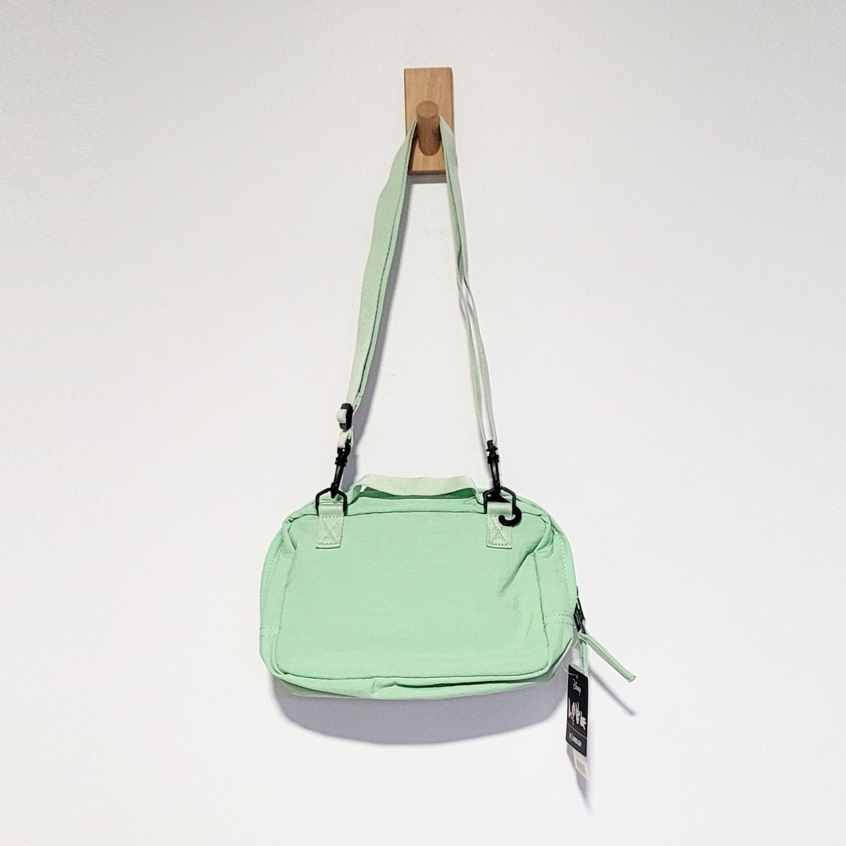 Ambush Yoon x Disney Minnie Mouse Uniqlo UT LOVE Mint Green Crossbody Purse Ambush Yoon x Disney Minnie Mouse Uniqlo UT LOVE Mint Green  main image 4