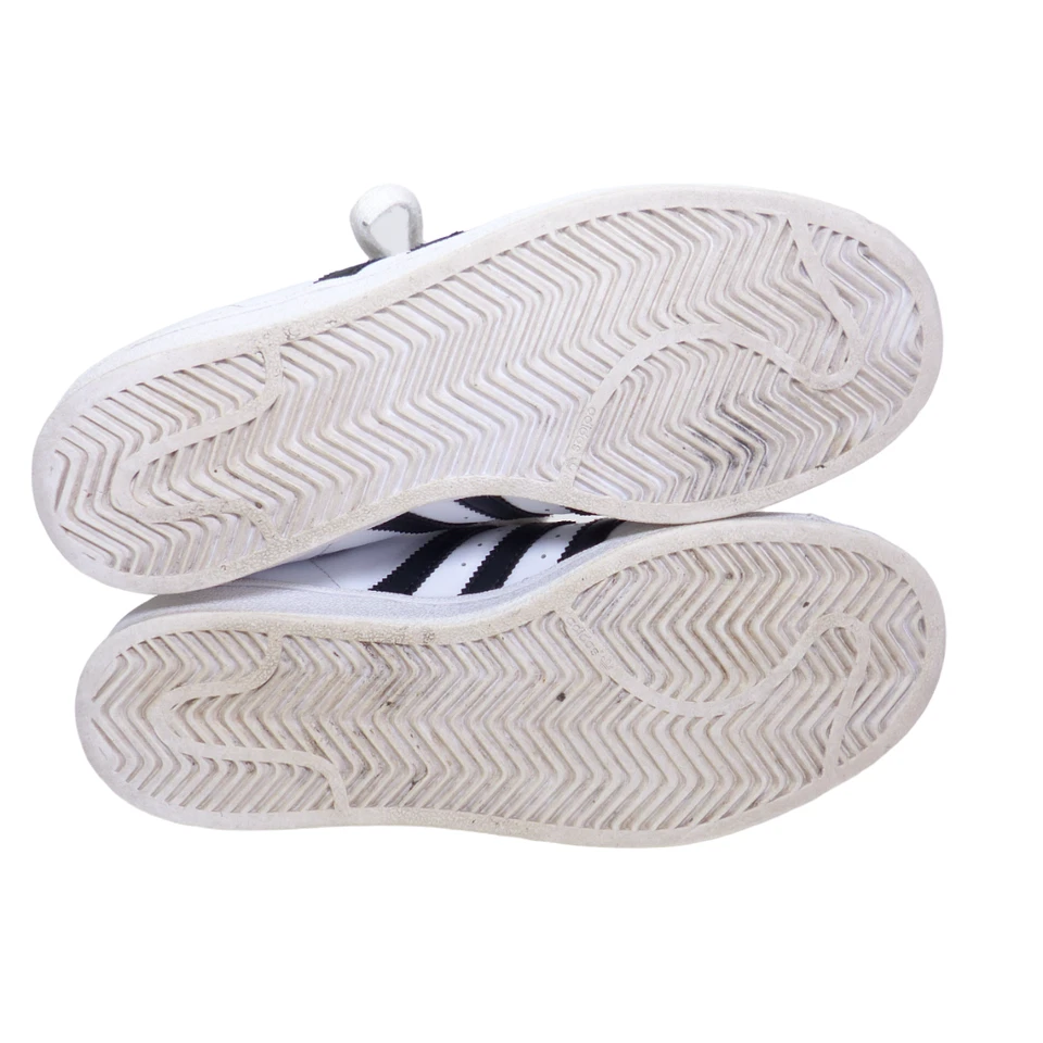 Adidas Superstar Sneakers White & Black Athletic Shoes C77153 Women’s Size 6.5 - Image 3 of 4