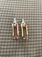 Vtg Miniature St. Therese of Lisieux Of The Child Jesus Dresser Top Statue 2 1/4