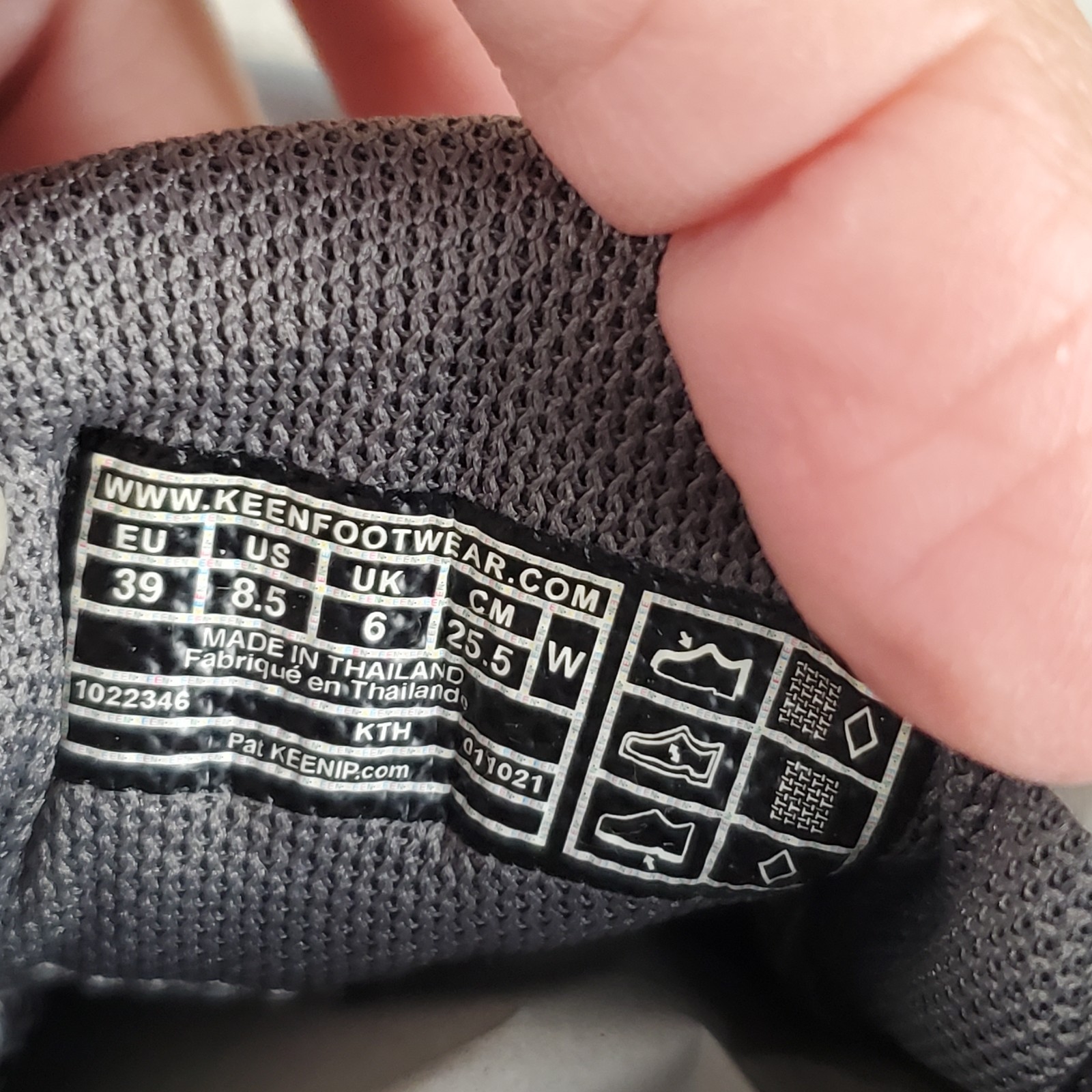 Scarpe da trekking donna Keen Terradora II taglia 8 5 acciaio grigio sneakers impermeabili