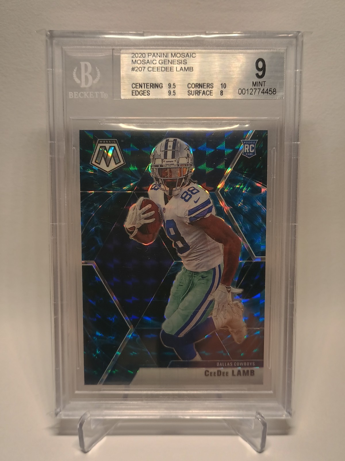 2020 Panini Mosaic Rookie CeeDee Lamb Genesis Mosaic Prizm (RC) BGS 9