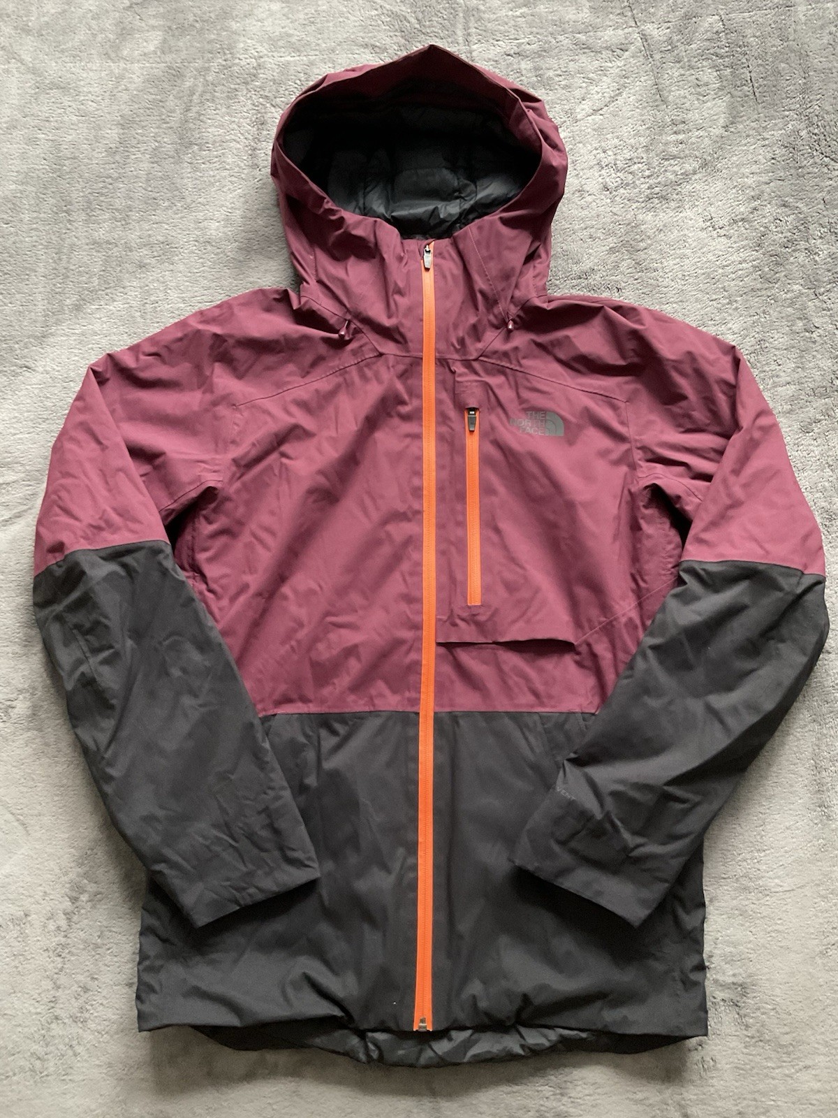 The North Face Men's Small Maroon Black Dryvent Hiking Jacket